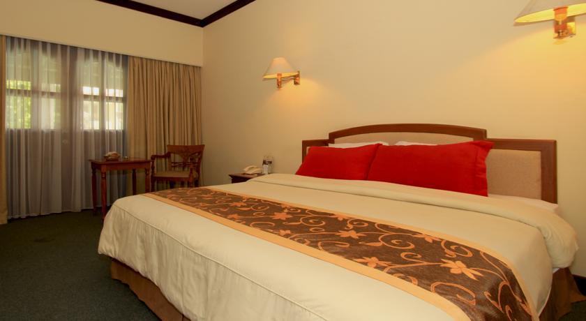 Grand Legi Hotel Mataram Ngoại thất bức ảnh