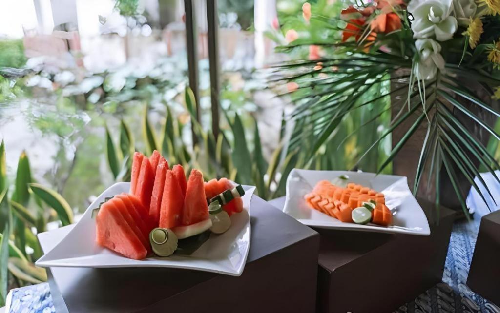 Grand Legi Hotel Mataram Ngoại thất bức ảnh
