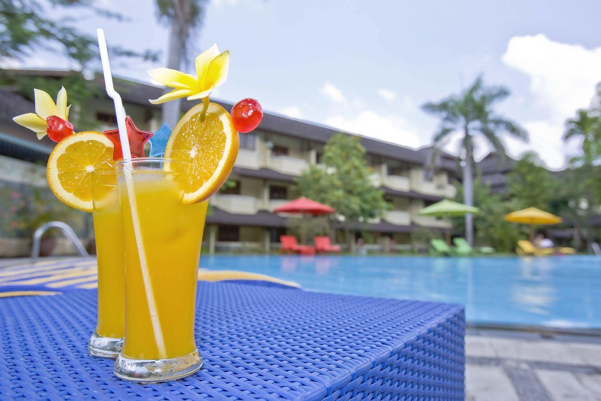 Grand Legi Hotel Mataram Ngoại thất bức ảnh